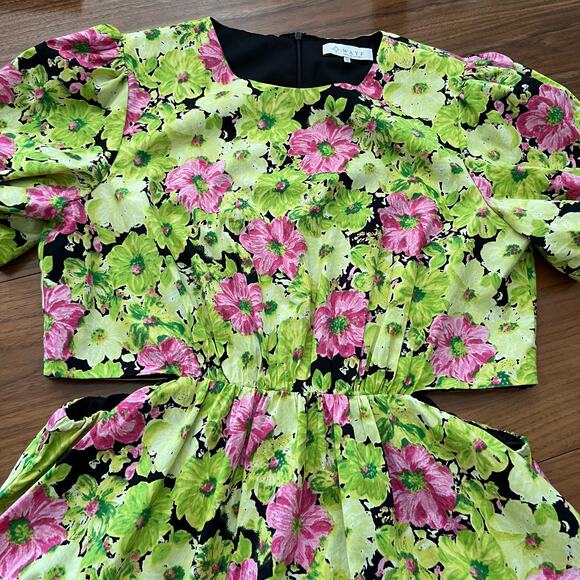 WAYF Dress Size XL Floral Short Sleeve Side Cutout Maxi Lime Fuschia - Picture 4 of 13